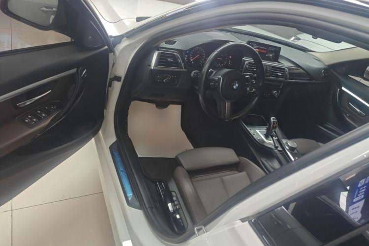Used BMW 3 Series 2019 320Li M Sport Night Edition Driver Seat