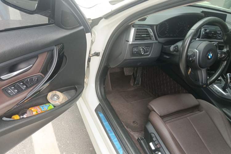 Used BMW 3 Series 2019 320Li M Luxury Package Driver Seat