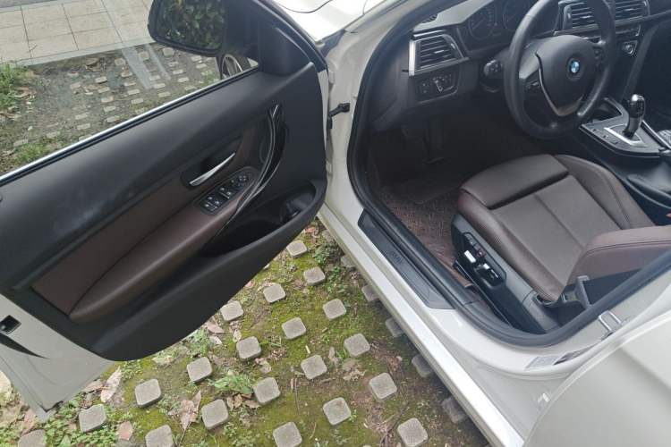Used BMW 3 Series 2019 320Li Fashion Model Driver Seat