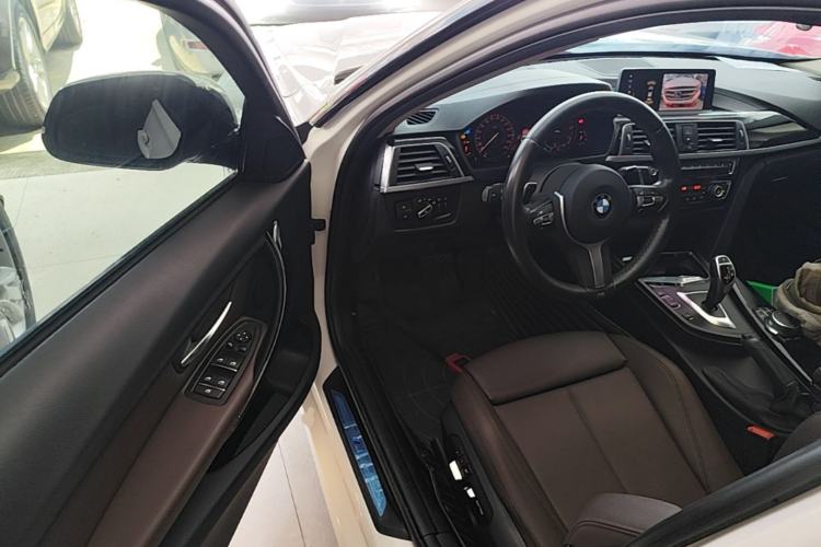 Used BMW 3 Series 2019 320Li M Sport Package Driver Seat