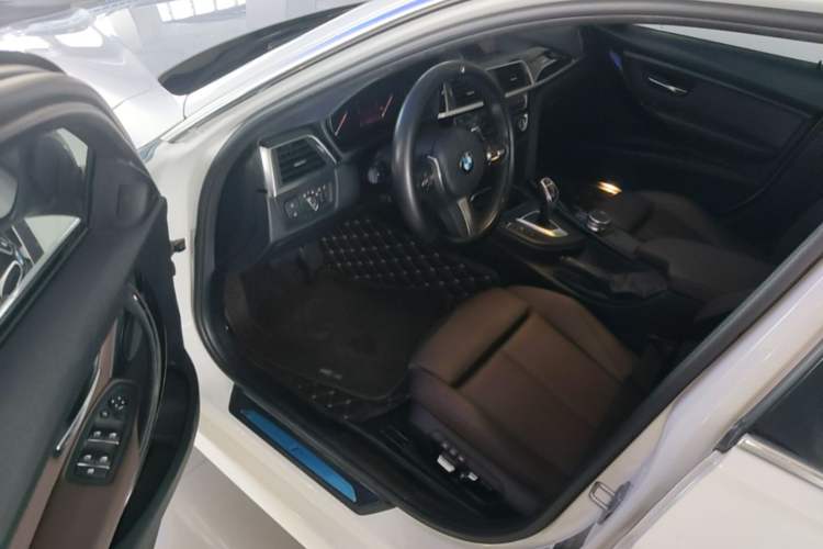 Used BMW 3 Series 2019 320Li M Luxury Package Driver Seat