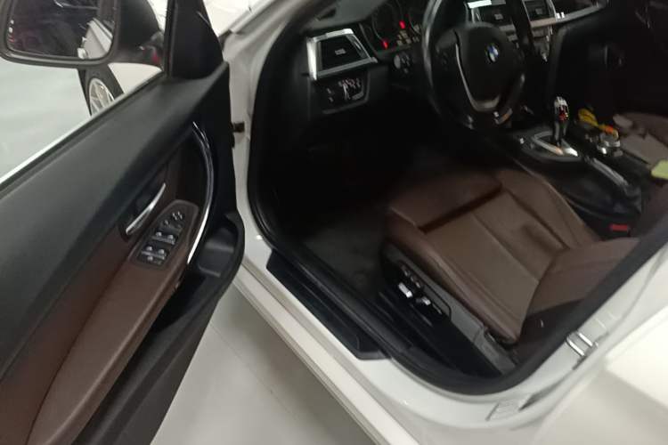 Used BMW 3 Series 2019 320Li Fashion Model Driver Seat