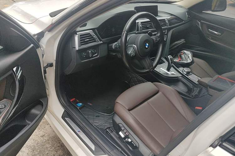 Used BMW 3 Series 2019 320Li M Sport Package Driver Seat