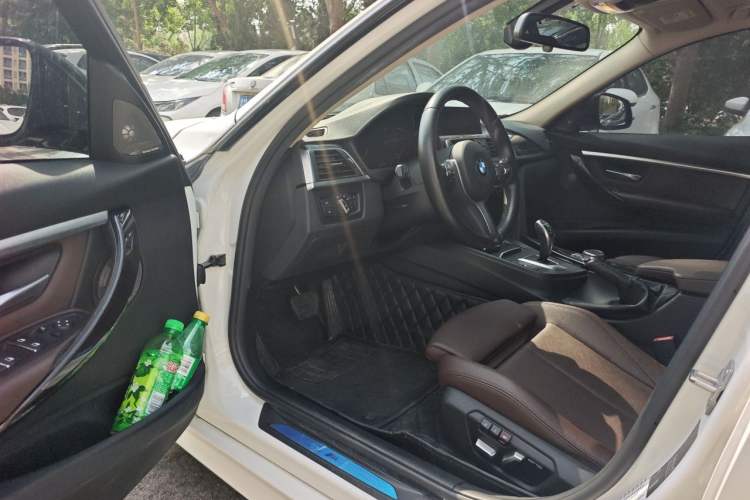 Used BMW 3 Series 2019 320Li M Sport Night Edition Driver Seat