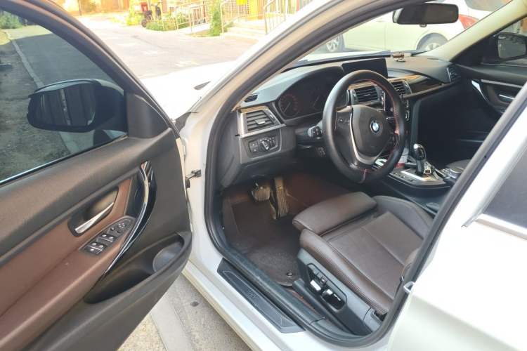 Used BMW 3 Series 2019 320Li Fashion Model Driver Seat