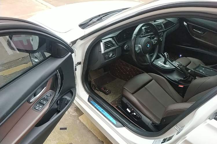 Used BMW 3 Series 2019 320Li M Sport Package Driver Seat