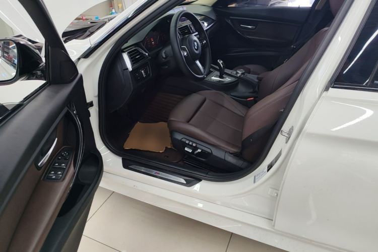 Used BMW 3 Series 2019 320Li M Luxury Package Driver Seat