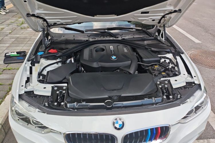Used BMW 3 Series 2019 320Li M Sport Package Engine Bay