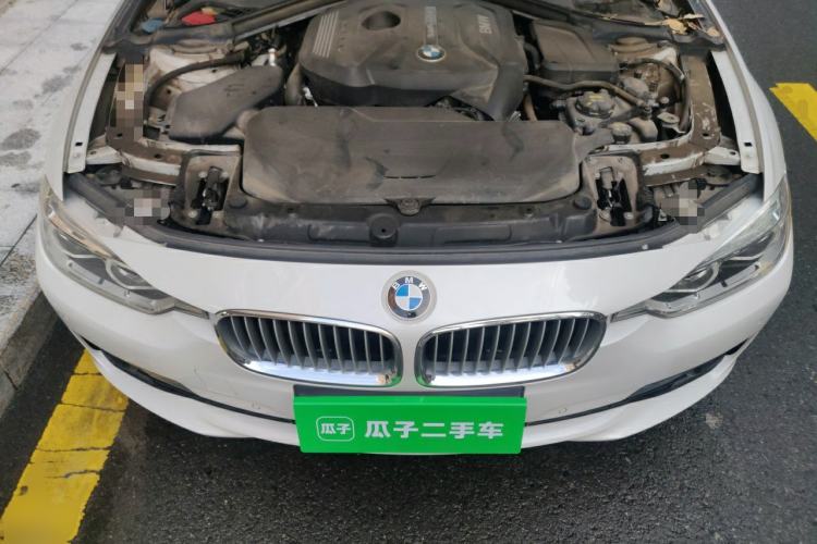 Used BMW 3 Series 2019 320Li xDrive Fashion Model Engine Bay