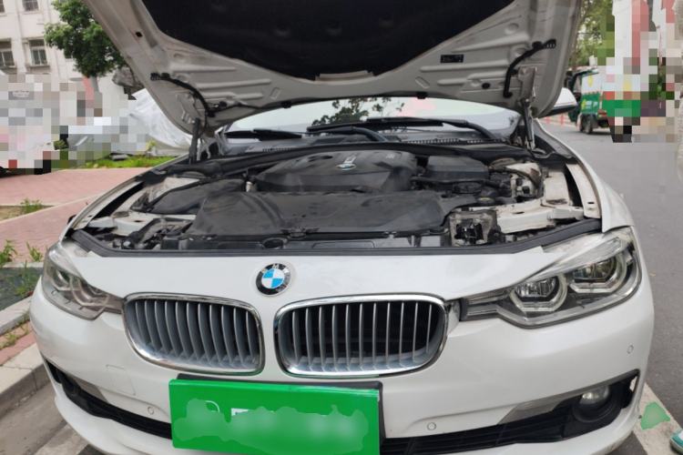Used BMW 3 Series 2019 320Li Fashion Model Engine Bay
