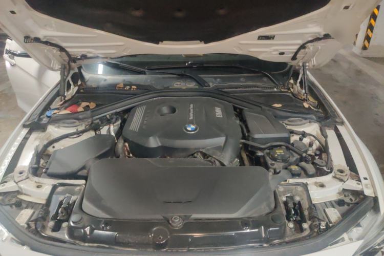Used BMW 3 Series 2019 320Li M Sport Package Engine Bay