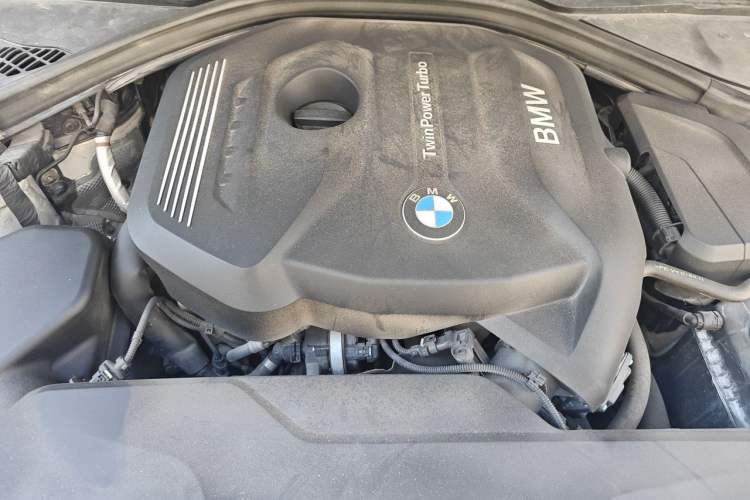 Used BMW 3 Series 2019 320i M Sport Night Edition Engine Bay