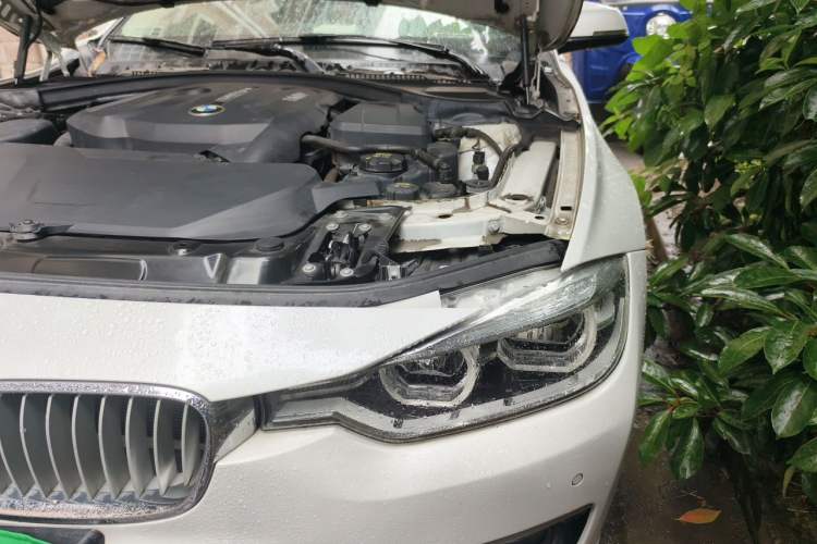 Used BMW 3 Series 2019 320Li Fashion Model Engine Bay Left