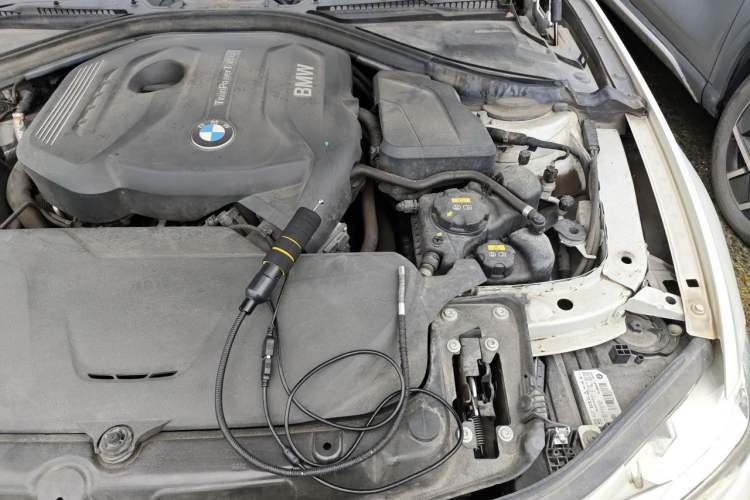 Used BMW 3 Series 2019 320Li Fashion Model Engine Bay Left