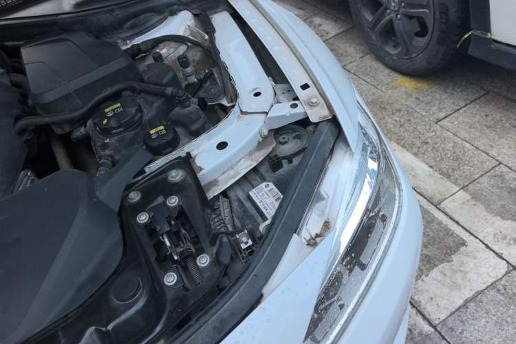 Used BMW 3 Series 2019 320Li xDrive Fashion Model Engine Bay Left