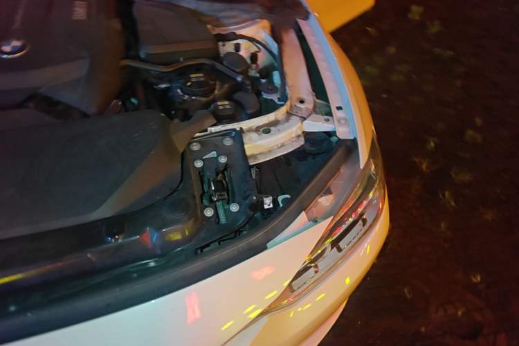 Used BMW 3 Series 2019 320Li Fashion Model Engine Bay Left