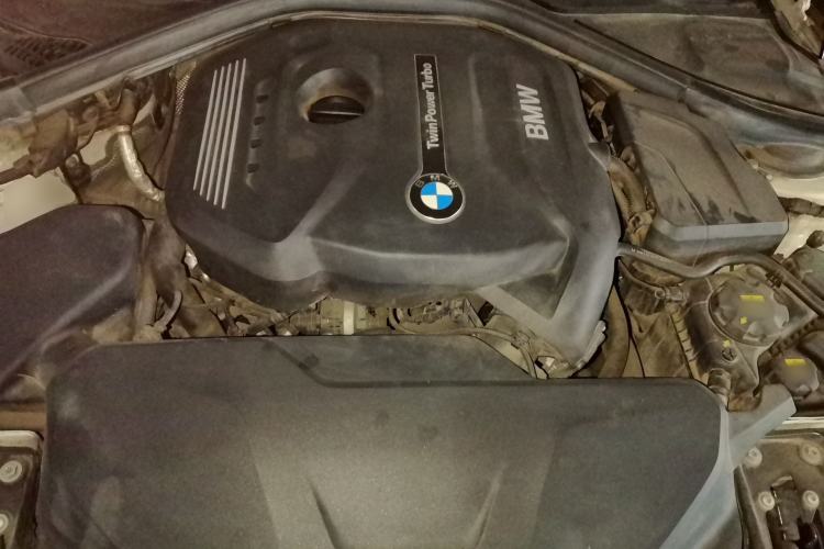Used BMW 3 Series 2019 320i M Sport Package Engine Bay