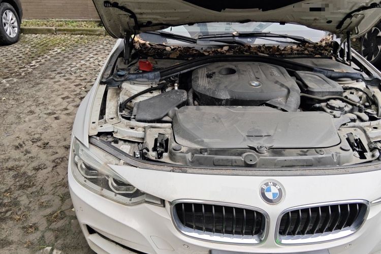 Used BMW 3 Series 2019 320Li M Sport Package Engine Bay Right