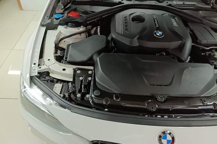 Used BMW 3 Series 2019 320Li M Sport Night Edition Engine Bay Right