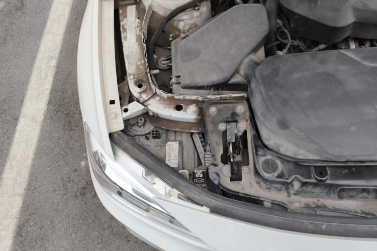 Used BMW 3 Series 2019 320Li M Sport Package Engine Bay Right