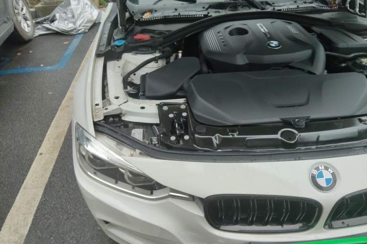 Used BMW 3 Series 2019 320Li M Luxury Package Engine Bay Right