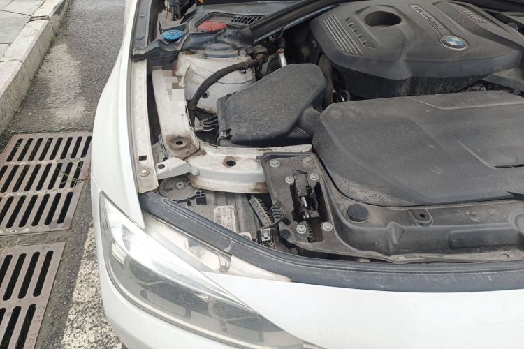Used BMW 3 Series 2019 320Li Fashion Model Engine Bay Right