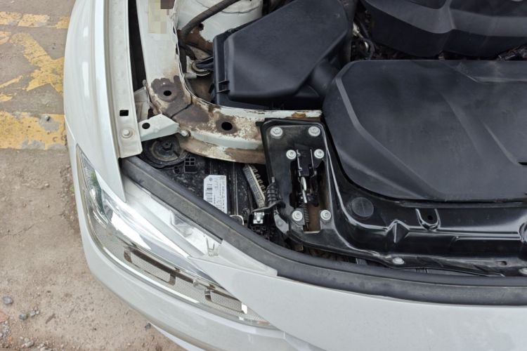 Used BMW 3 Series 2019 320Li Fashion Model Engine Bay Right