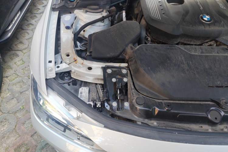 Used BMW 3 Series 2019 320Li Fashion Model Engine Bay Right