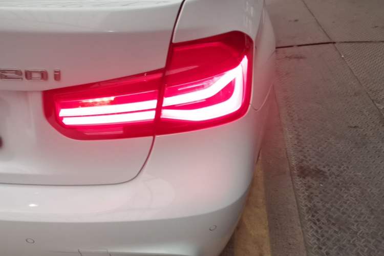 Used BMW 3 Series 2019 320Li M Sport Package Exterior 1