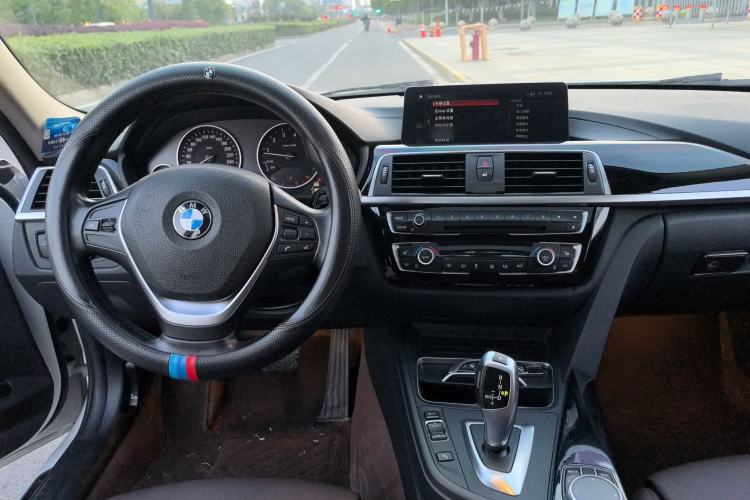 Used BMW 3 Series 2019 320Li Fashion Model Exterior 12