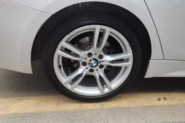 Used BMW 3 Series 2019 320Li M Sport Package Exterior 2