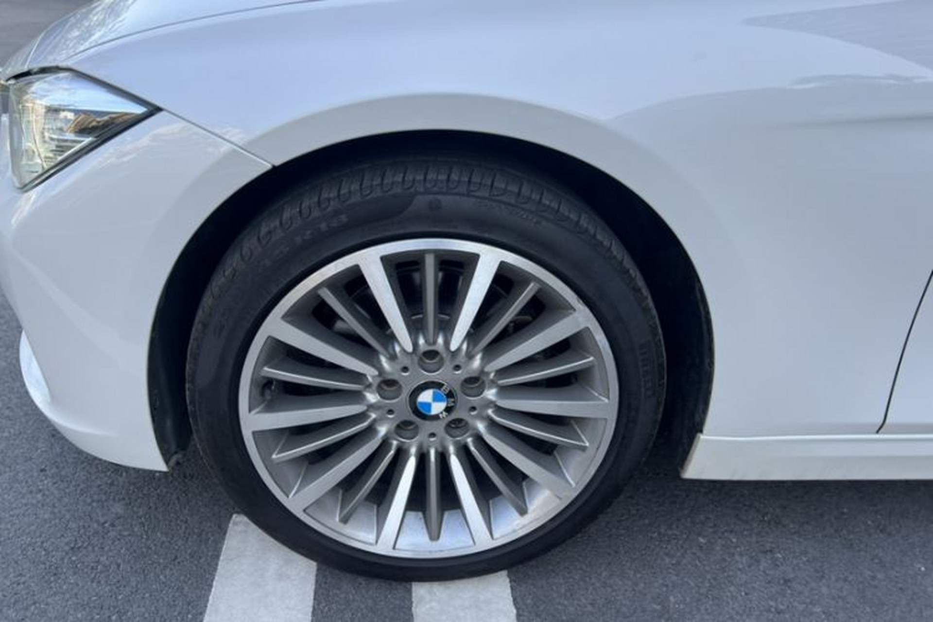 Used BMW 3 Series 2019 320Li Fashion Model Exterior 2