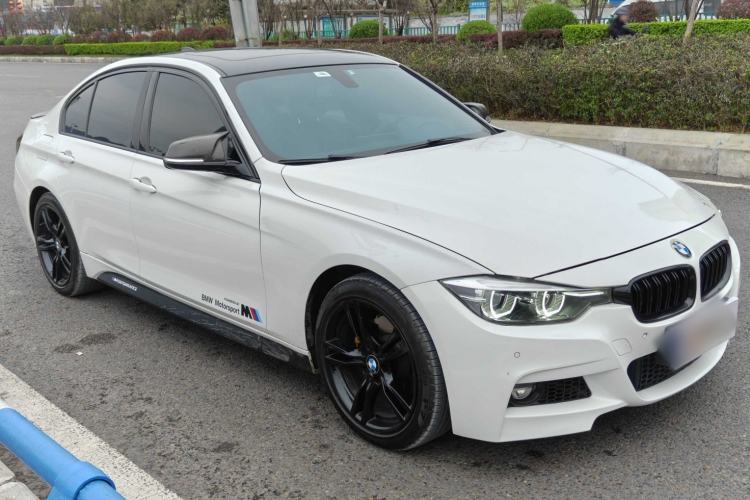 Used BMW 3 Series 2019 320i M Sport Night Edition Exterior 2