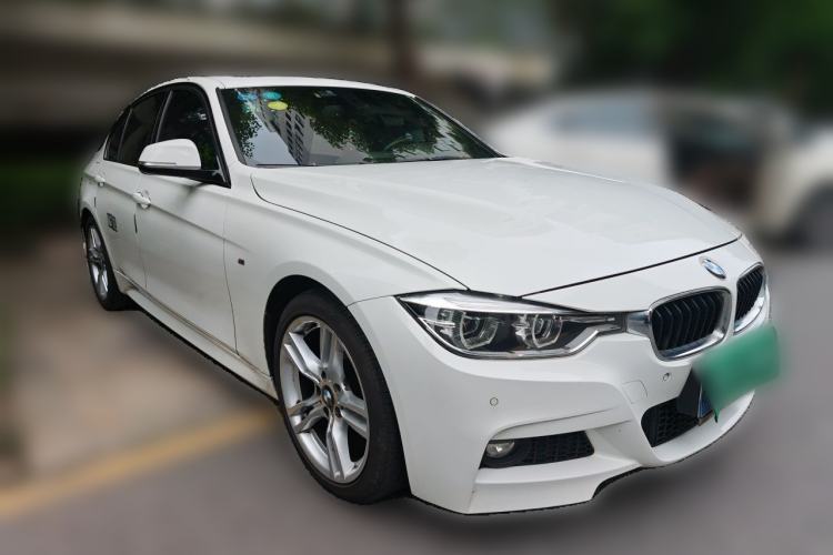 Used BMW 3 Series 2019 320i M Sport Package Exterior 2