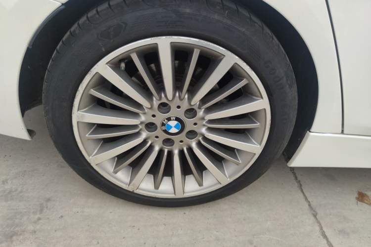 Used BMW 3 Series 2019 320Li Fashion Model Exterior 3