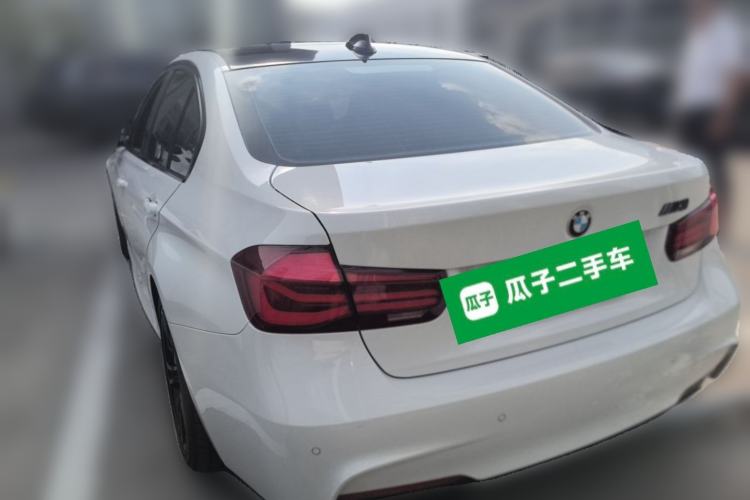Used BMW 3 Series 2019 320i M Sport Night Edition Exterior 3