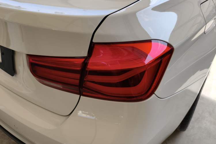 Used BMW 3 Series 2019 320Li M Sport Package Exterior 3