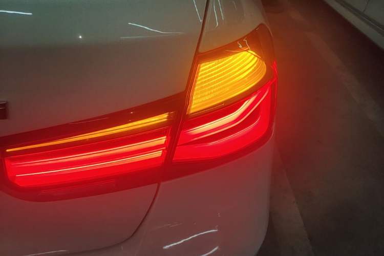 Used BMW 3 Series 2019 320Li M Sport Night Edition Exterior 3