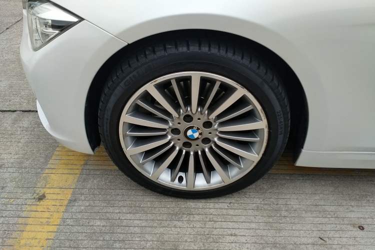 Used BMW 3 Series 2019 320Li Fashion Model Exterior 4