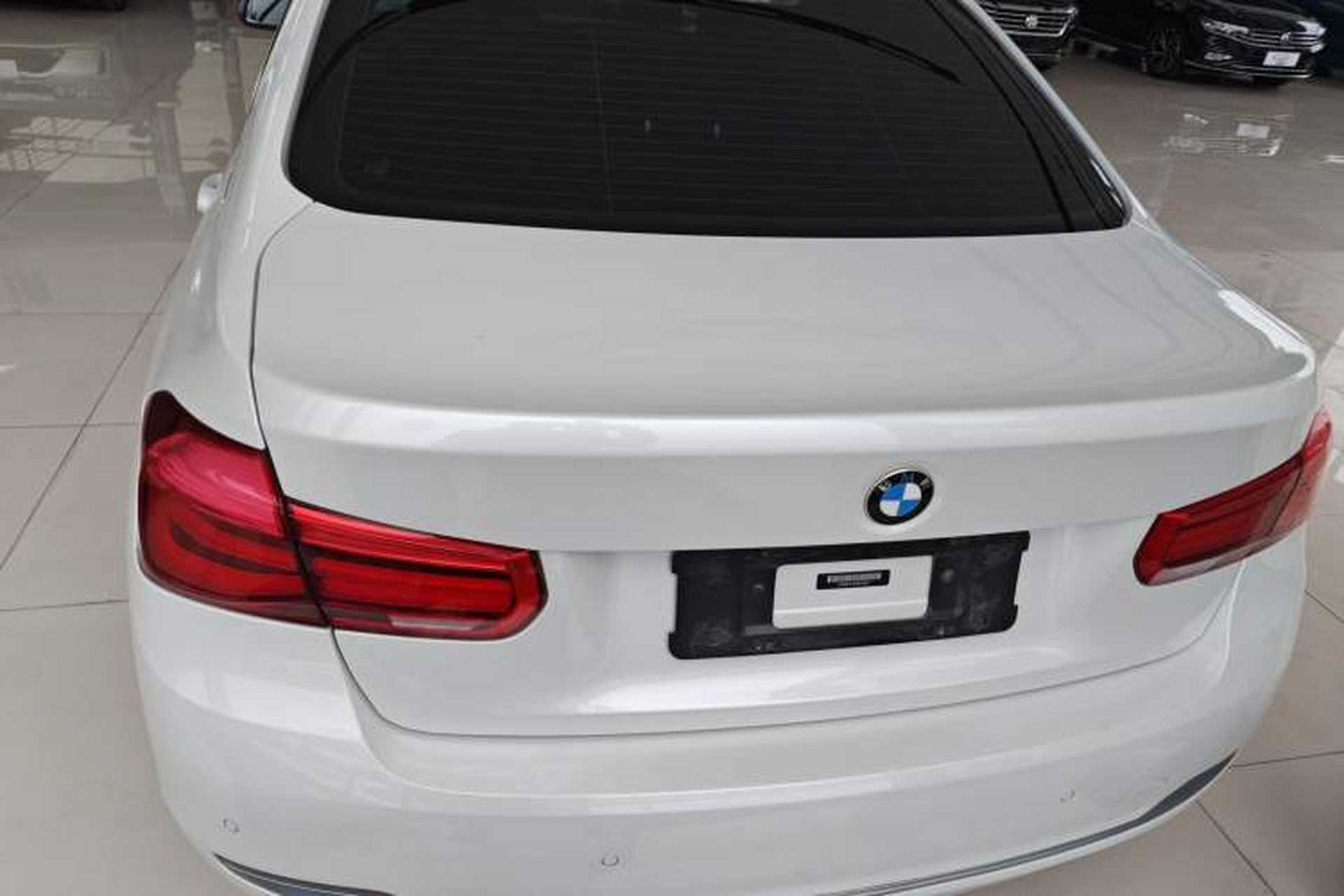 Used BMW 3 Series 2019 320Li Fashion Model Exterior 4