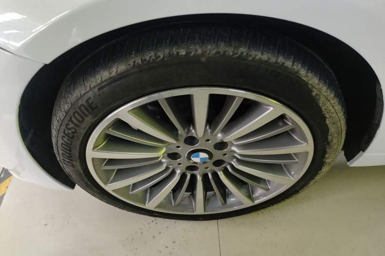 Used BMW 3 Series 2019 320Li Fashion Model Exterior 4