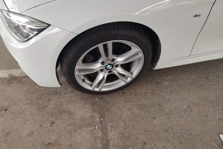 Used BMW 3 Series 2019 320Li M Sport Package Exterior 4