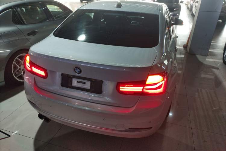 Used BMW 3 Series 2019 320Li xDrive Fashion Model Exterior 4