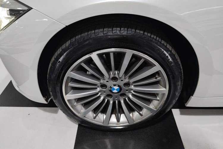 Used BMW 3 Series 2019 320Li xDrive Fashion Model Exterior 4