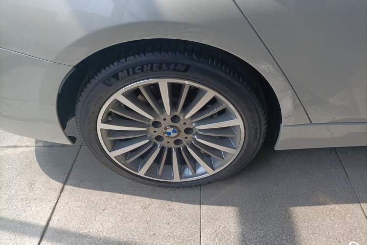 Used BMW 3 Series 2019 320Li Fashion Model Exterior 5