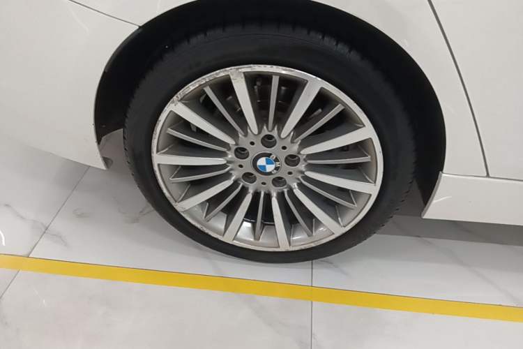 Used BMW 3 Series 2019 320Li Fashion Model Exterior 5