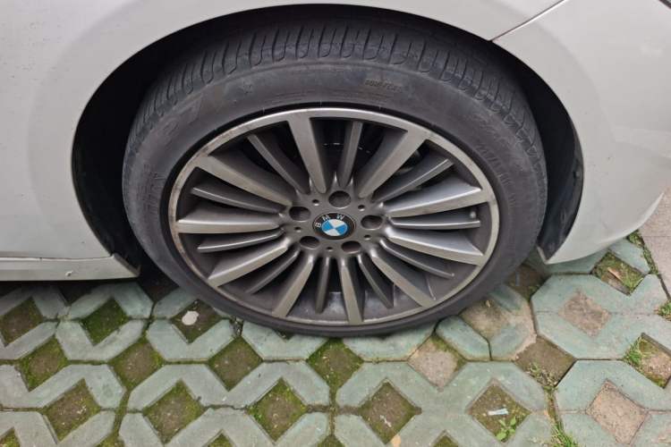 Used BMW 3 Series 2019 320Li Fashion Model Exterior 7