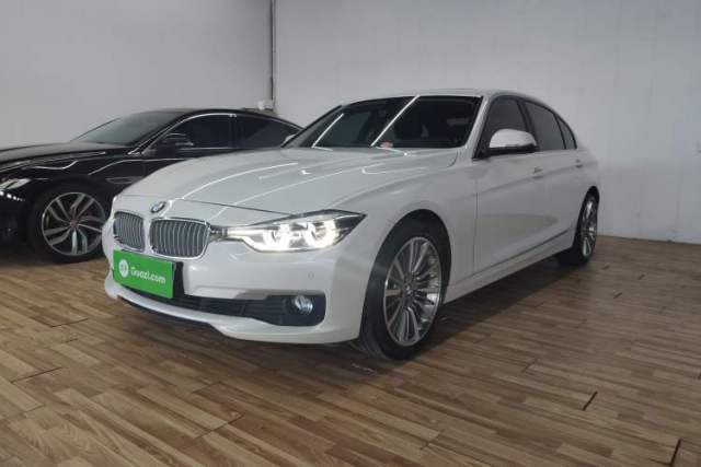 Ojetý BMW 3 Series 2019 320Li Fashion Model