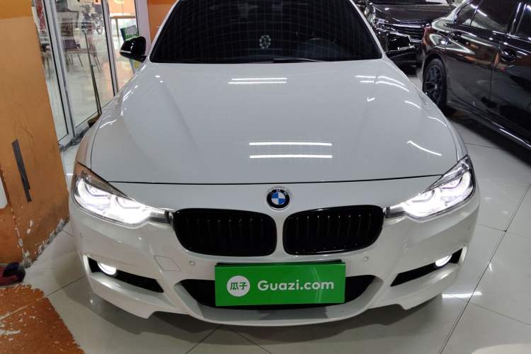 Used BMW 3 Series 2019 320i M Sport Night Edition Front