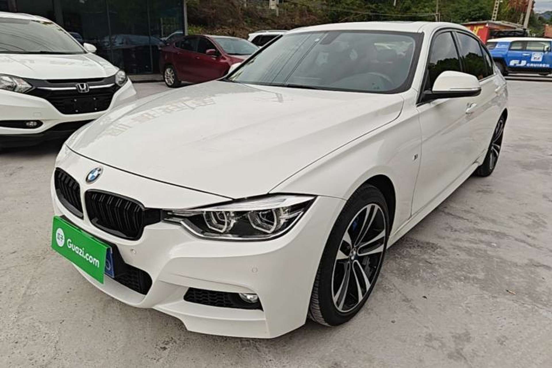 Used BMW 3 Series 2019 320Li M Luxury Package Front Left 45 Deg